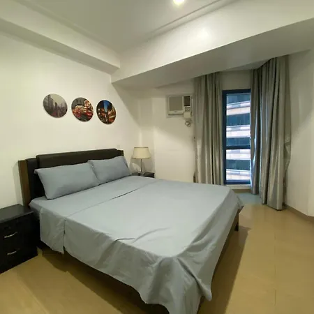 Snugglepod Condotel - Grand Riviera Suites