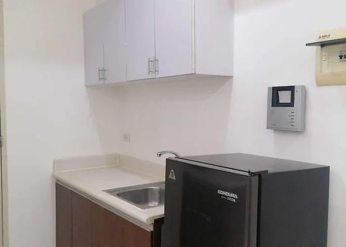 Snugglepod Condotel - Grand Riviera 3* 马尼拉
