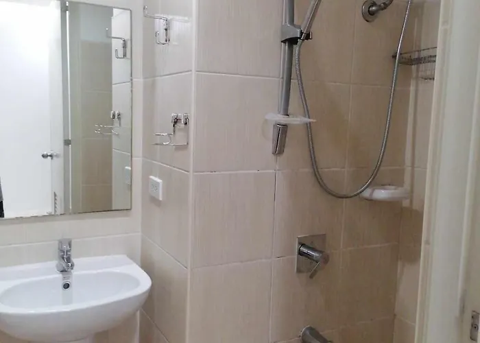 Snugglepod Condotel - Grand Riviera 马尼拉
