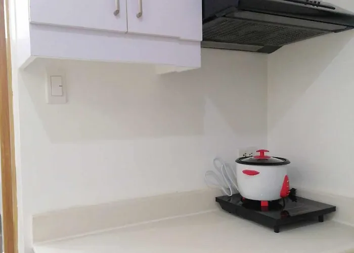 Snugglepod Condotel - Grand Riviera 马尼拉