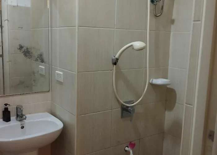 Snugglepod Condotel - Grand Riviera 3* 马尼拉