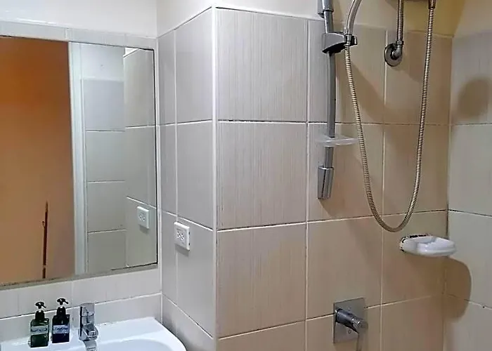 Snugglepod Condotel - Grand Riviera 公寓式飯店